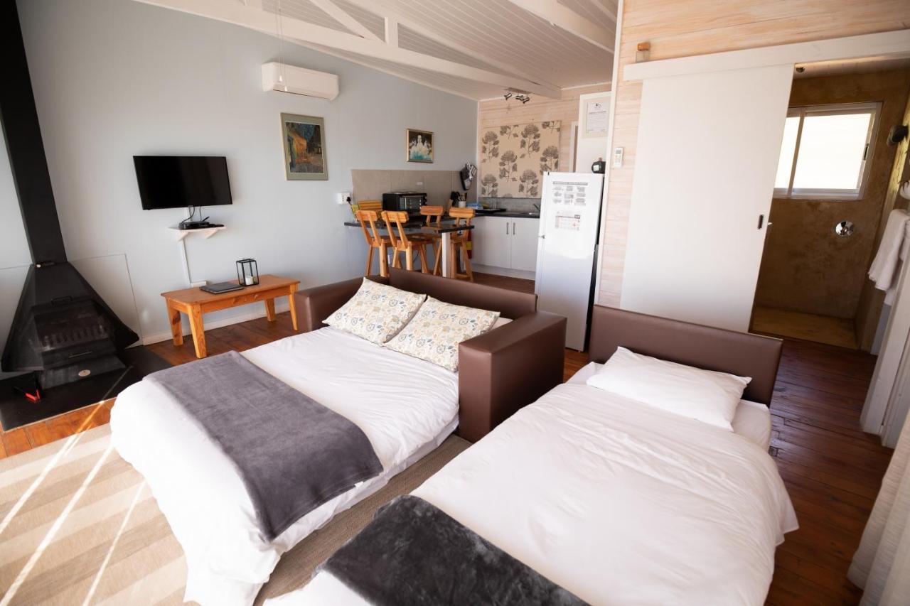 Big Sky Cottages Wolseley Luaran gambar