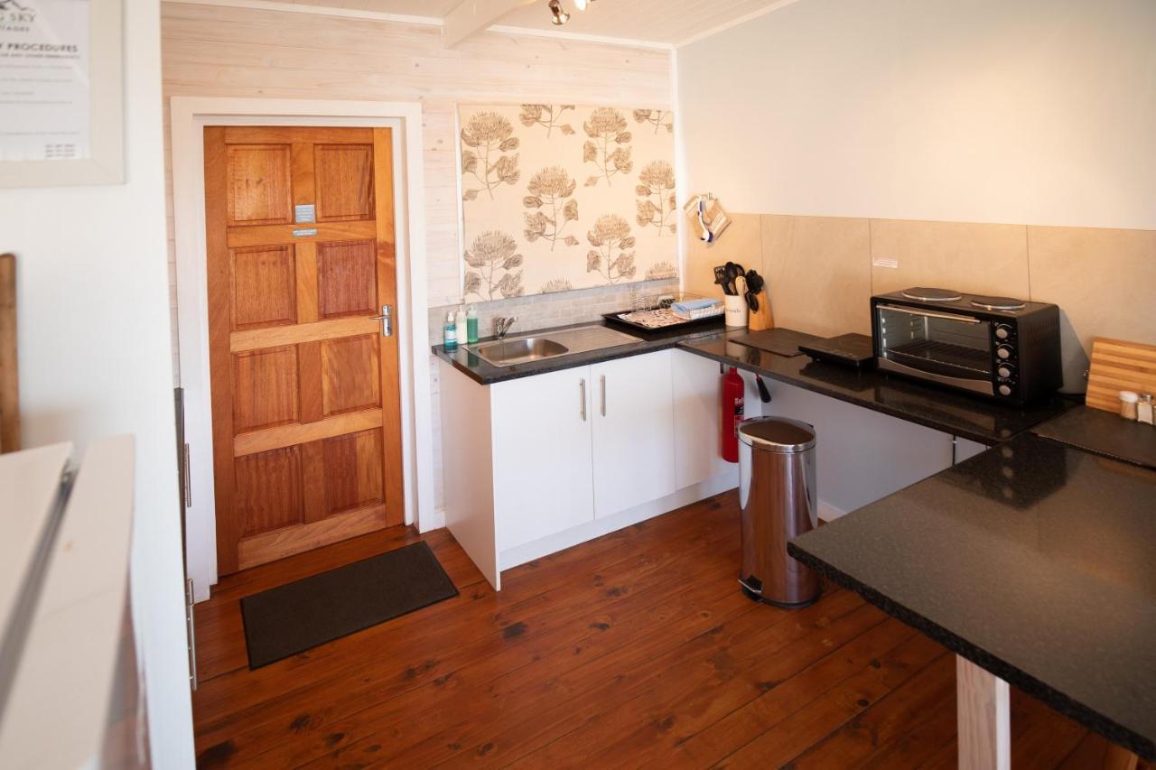 Big Sky Cottages Wolseley Luaran gambar